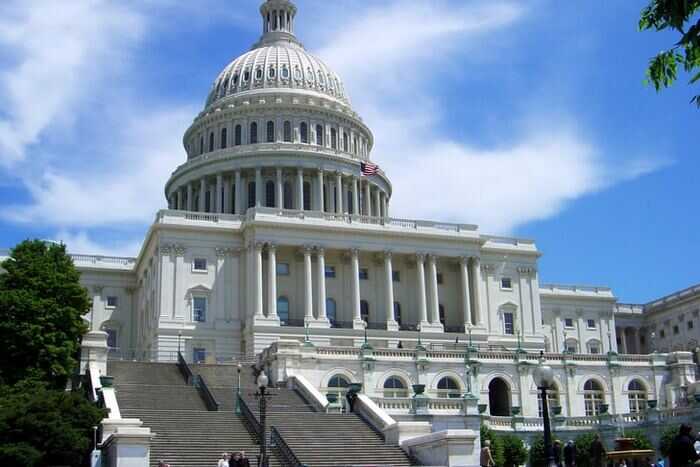 Сенат США поддерживает законопроект о санкциях против России, несмотря на позицию Трампа