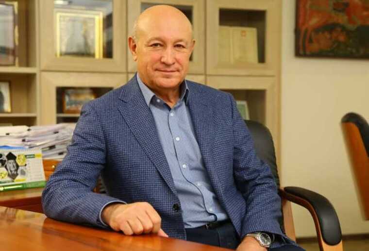 Суд конфисковал «Саянскхимпласт» у депутата-бизнесмена, скрывшего кипрское гражданство